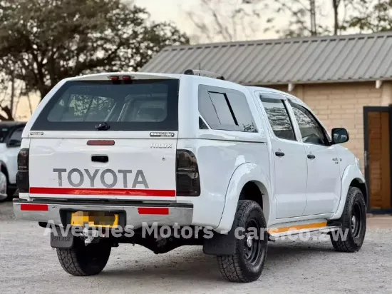 Picture of Toyota Hilux 2011