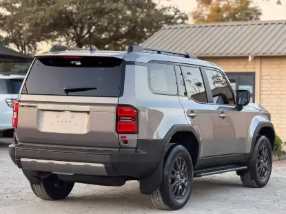 Picture of Toyota Prado 2024