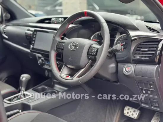 Picture of Toyota Hilux 2022