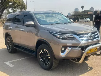 Picture of Toyota Fortuner 2019