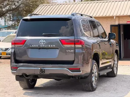Picture of Toyota Land Cruiser 2023
