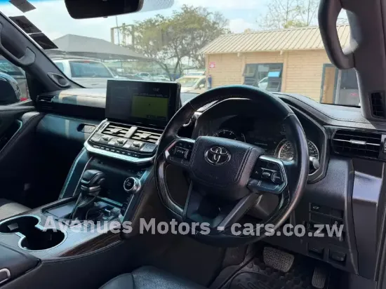 Picture of Toyota Land Cruiser 2023
