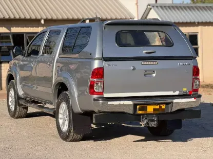 Picture of Toyota Hilux 2015