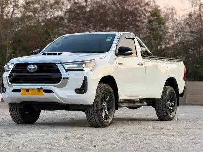 Picture of Toyota Hilux 2016