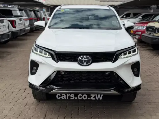 Picture of Toyota Fortuner 2023