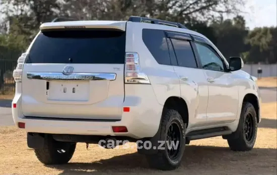 Picture of Toyota Prado 2016