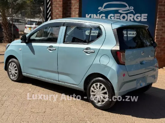 Picture of Daihatsu Mira 2017