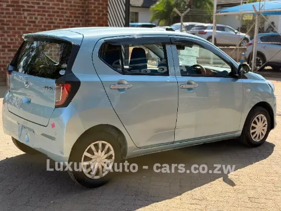 Picture of Daihatsu Mira 2017