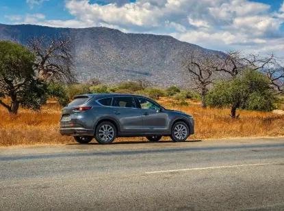 Picture of Mazda CX-8 6/7 seaters for hire!