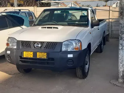 Picture of Nissan Hardbody 2017