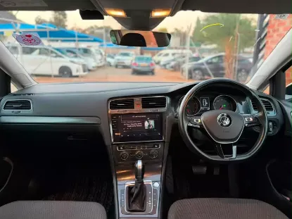 Picture of VW Golf 2018