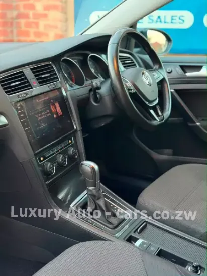 Picture of VW Golf 2018