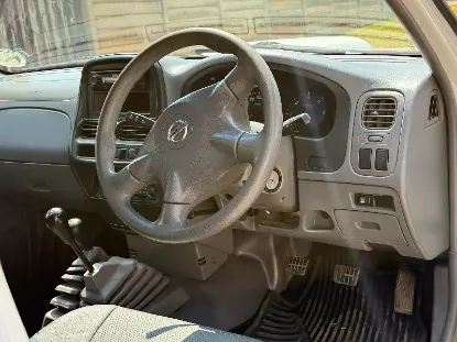 Picture of Nissan NP300 2017