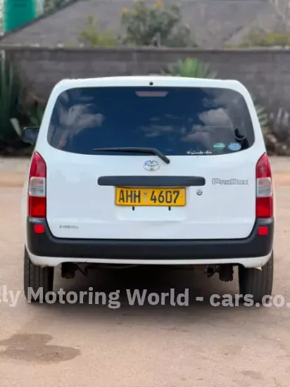 Picture of Toyota Probox 2015