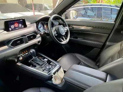 Picture of Mazda CX-8 6/7 seaters for hire!