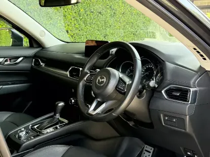Picture of Mazda CX-8 6/7 seaters for hire!