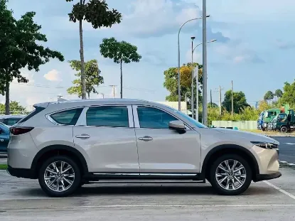 Picture of Mazda CX-8 6/7 seaters for hire!