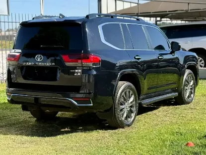 Picture of Toyota Land Cruiser 2023