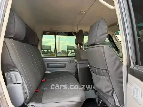 Picture of Toyota Land Cruiser 2020