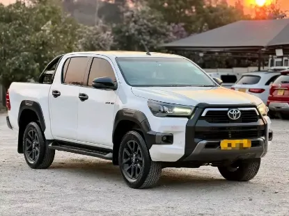 Picture of Toyota Hilux 2020