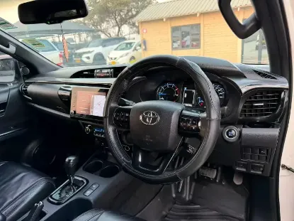 Picture of Toyota Hilux 2020