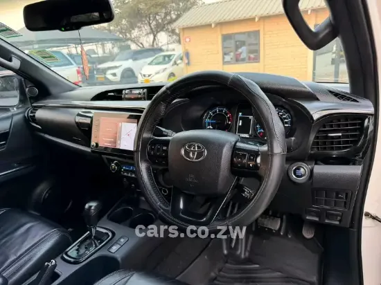 Picture of Toyota Hilux 2020