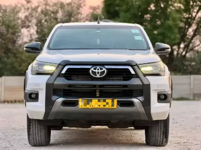Picture of Toyota Hilux 2020