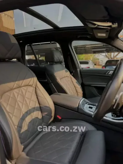 Picture of BMW X5 2024