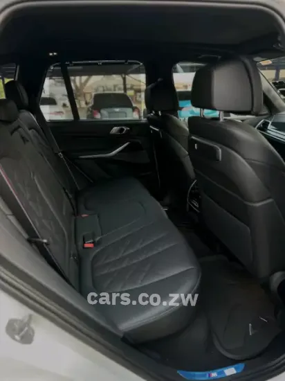 Picture of BMW X5 2024