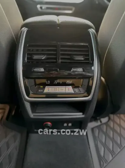 Picture of BMW X5 2024