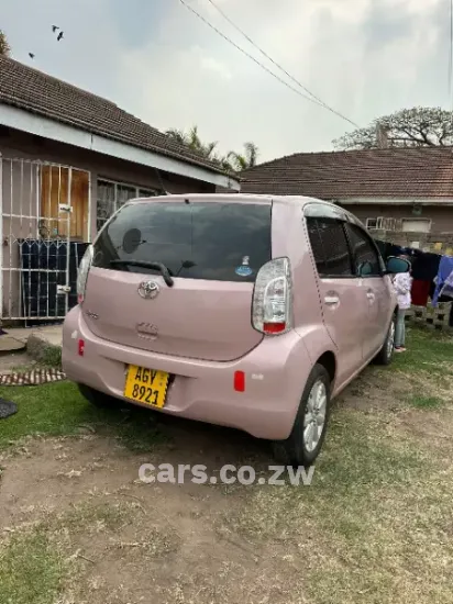 Picture of Toyota Passo 2016