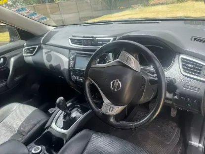 Picture of Mid SUV Auto Nissan Xtrail