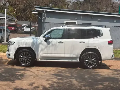 Picture of Toyota Land Cruiser 2024