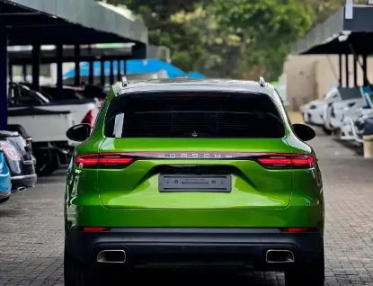 Picture of Porsche Cayenne 2019