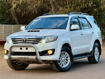 Picture of Toyota Fortuner 2014