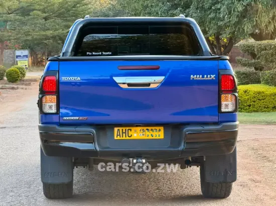 Picture of Toyota Hilux 2020