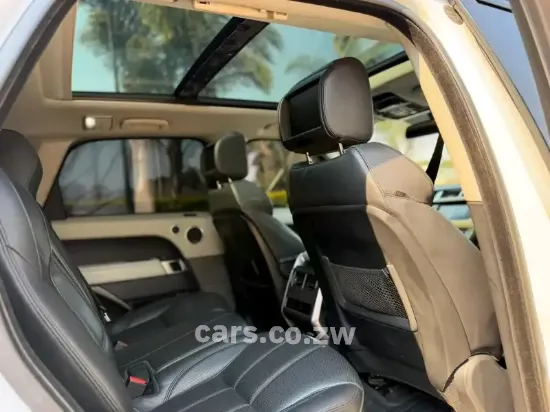Picture of Range rover Sport 2015