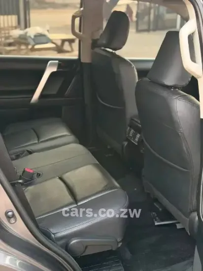 Picture of Toyota Prado 2021
