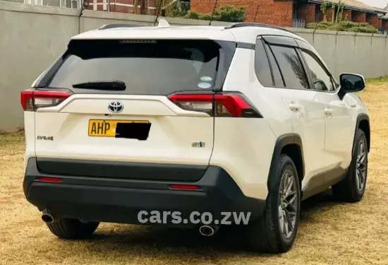 Picture of Toyota Rav4 2021
