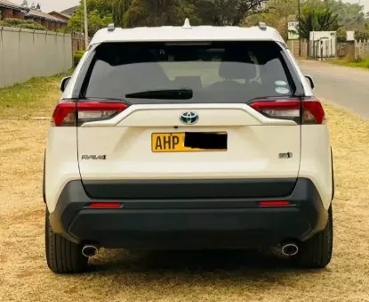 Picture of Toyota Rav4 2021
