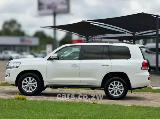 Picture of Toyota Land Cruiser 2019