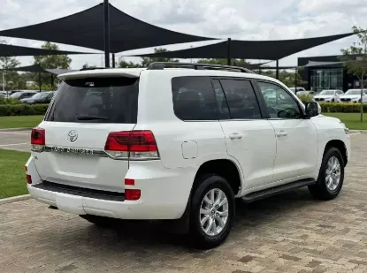 Picture of Toyota Land Cruiser 2019
