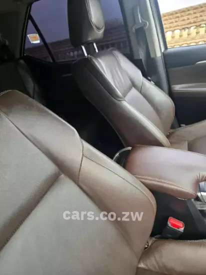 Picture of Toyota Fortuner 2020