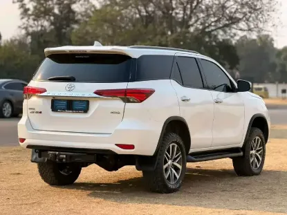 Picture of Toyota Fortuner 2017