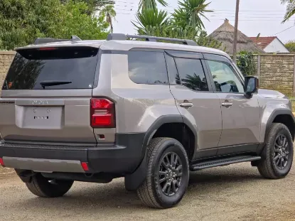 Picture of Toyota Hilux 2025