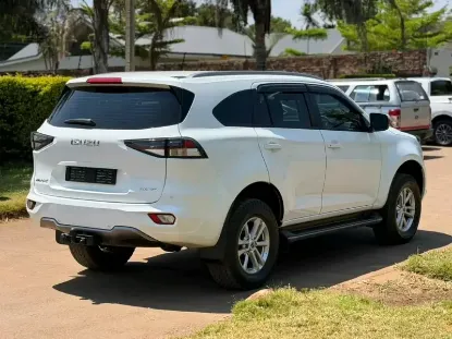 Picture of Isuzu Mu-X 2023