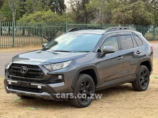 Picture of Toyota Rav4 2021