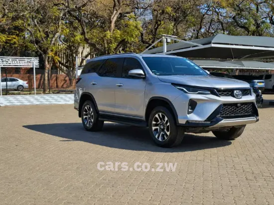 Picture of Toyota Fortuner 2023