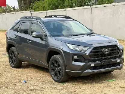 Picture of Toyota Rav4 2021