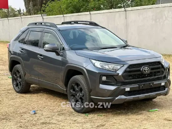 Picture of Toyota Rav4 2021